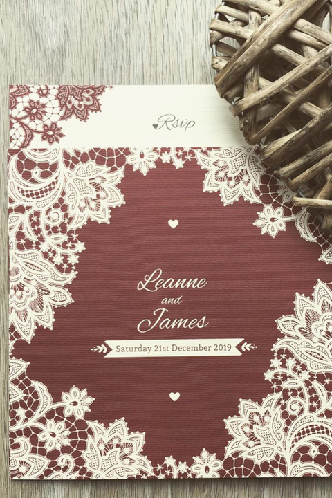ロマンチックに彩る 冬のウエディングのカラーアイデア Elle Mariage エル マリアージュ ロマンチックに彩る 冬のウエディングのカラーアイデア Elle Mariage エル マリアージュ