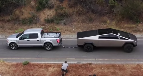 Teslas Cybertruck Tug Of War Against A Ford F 150 Proves