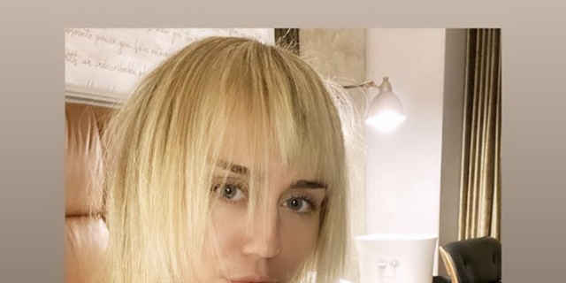 Miley Cyrus Got A New Birthday Haircut Courtesy Of Her Mom Tish