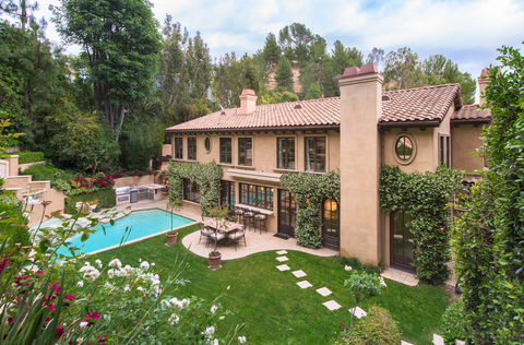 Kim Kardashian's Mansion With Kris Humphries Is On Sale