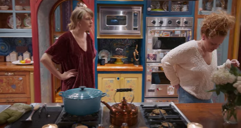 Netflix S Miss Americana Shows Off Taylor Swift S Kitchen And Dining Room In Nasville Home