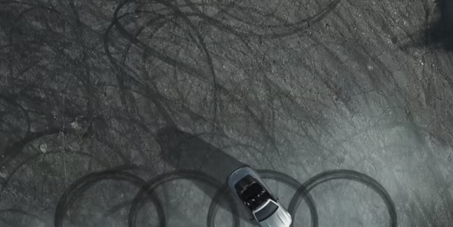 Watch Mercedes Amg Re Create Audi S Logo With A C63 Doing Donuts