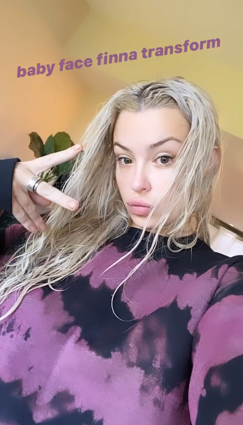 Tana Mongeau Flaunts Major Underboob In Adorable Tie Dye Sweatpants Tana Mongeau Flaunts Major Underboob In Adorable Tie Dye Sweatpants