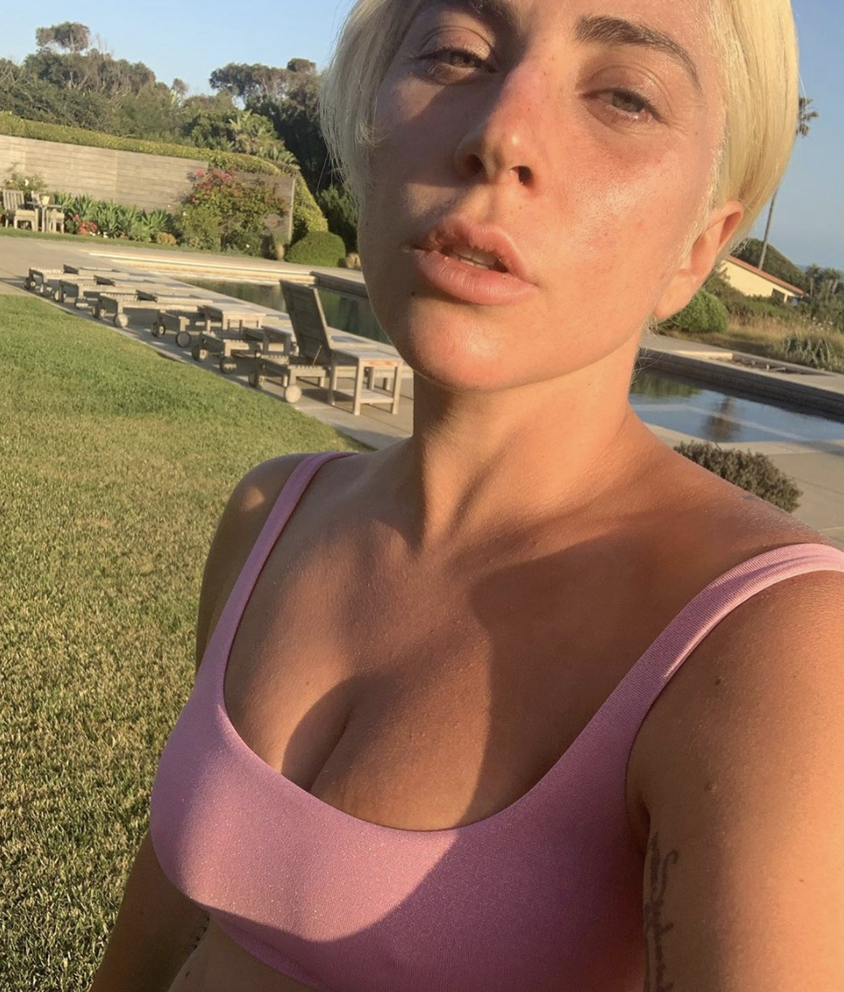 Lady Gaga Shares Makeup Free Selfie In A Pink Bikini On Instagram