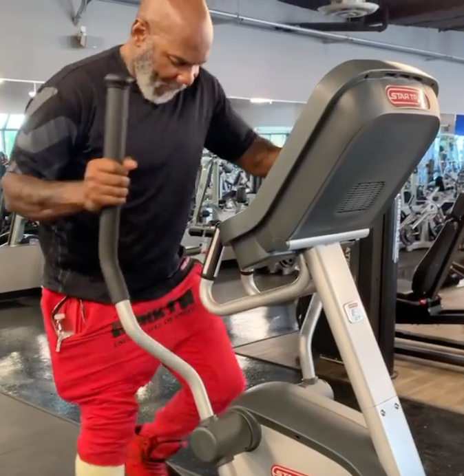 bodybuilder flex wheeler returns to the gym after leg amputation bodybuilder flex wheeler returns to the