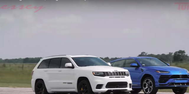 Jeep Trackhawk vs. Lamborghini Urus: Super-SUV Drag Race Video