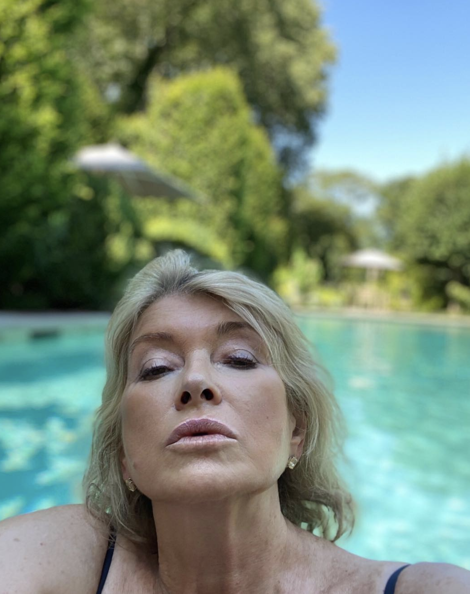 20 Best Tweets on Martha Stewart's Sexy Hamptons Selfie
