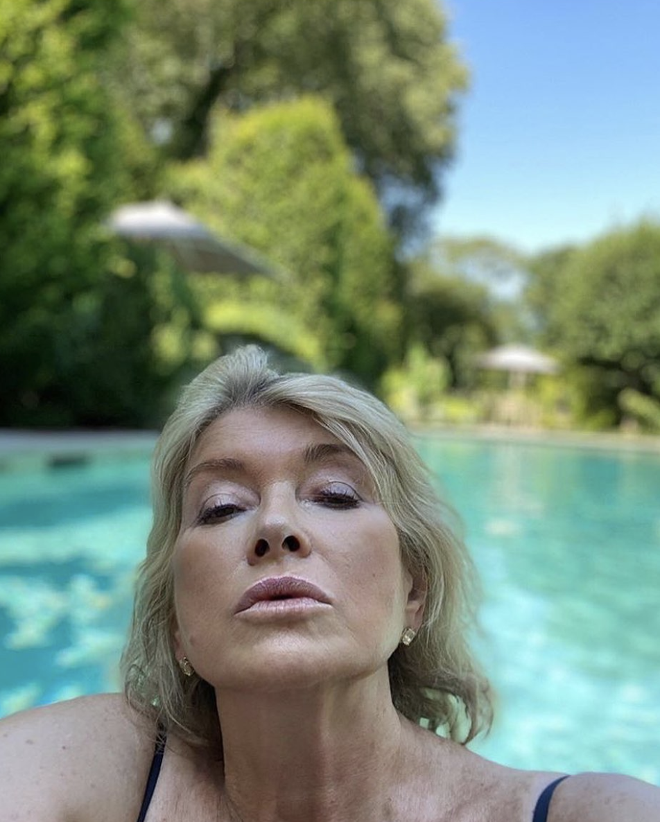 952px x 1186px - Martha Stewart Posts Rare Bathing Suit Pool-Side Pic On Instagram