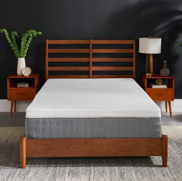 TEMPUR-Topper Supreme mattress pad on mattress