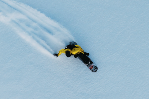 burton snowboarder powder slash