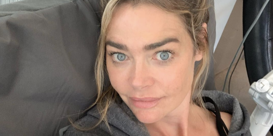 Denise Richards, 49, Has A Surprisingly Simple Anti-Aging Skincare Routine thumbnail
