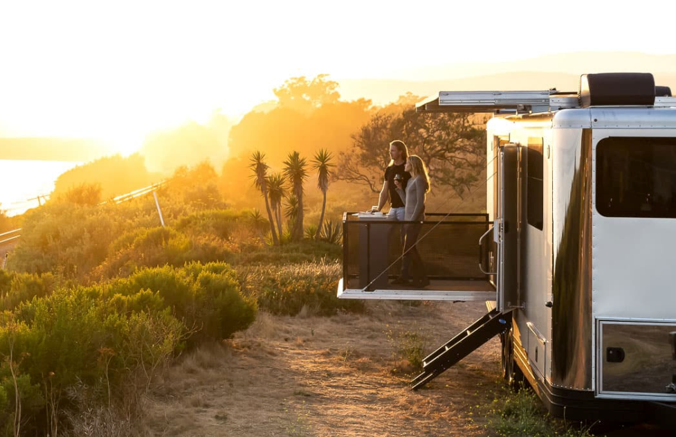 Living Vehicle Luxury Camping Trailers, a Cool Way to Spend 0K