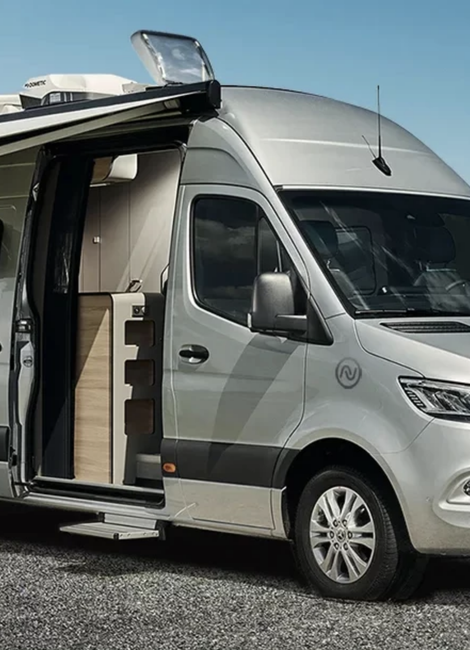 patrulje barm tyran Alphavan's Insane Camper Van Is Practically a Mobile Tiny House