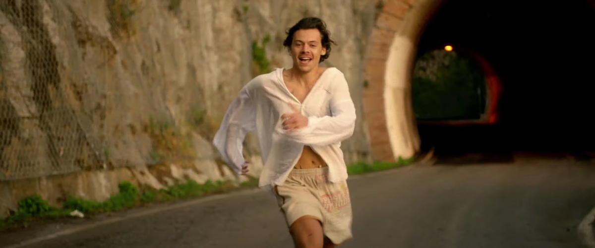 Watch Harry Styles's "Golden" Music Video