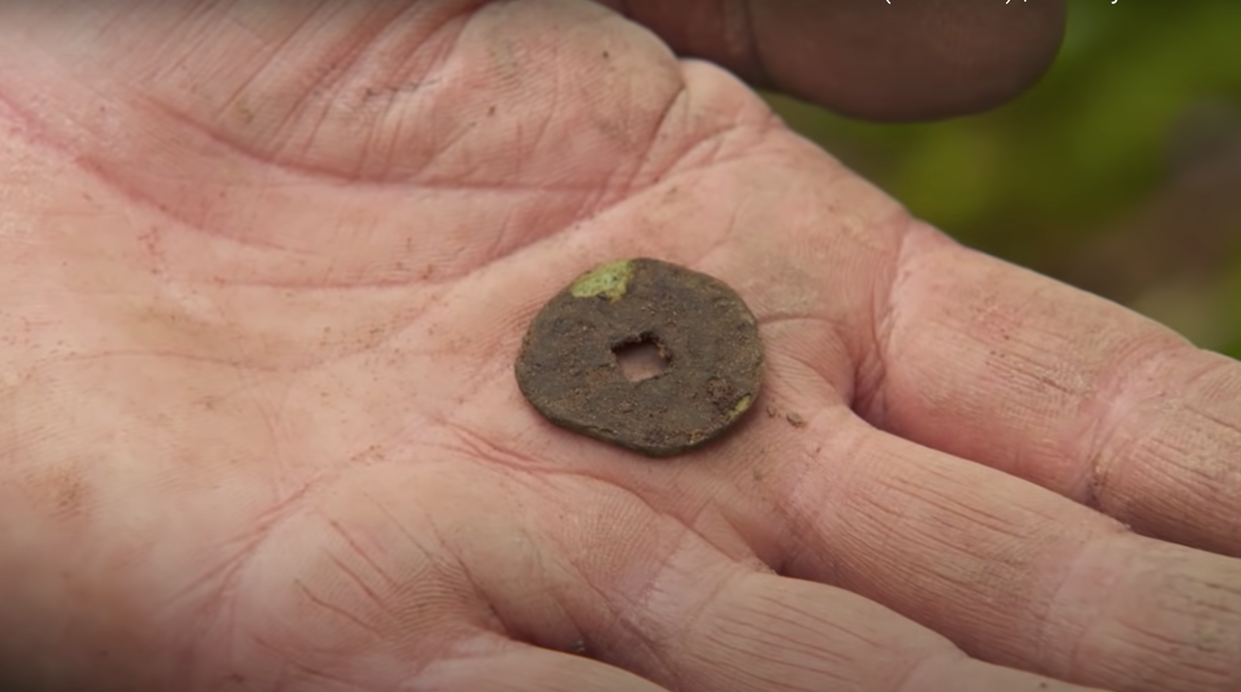 Money found pit island oak Artefacts found