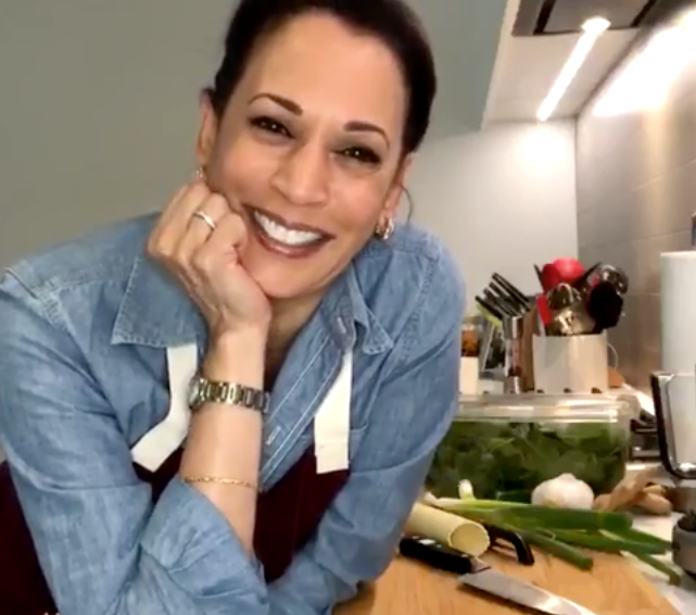 How to Cook Kamala Harris’s Cornbread Dressing This Thanksgiving