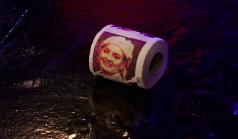 anne marie the voice uk papier toilette