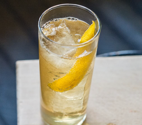 9 Ginger Ale Cocktails to Make - These Drink Recipes Are So Easy