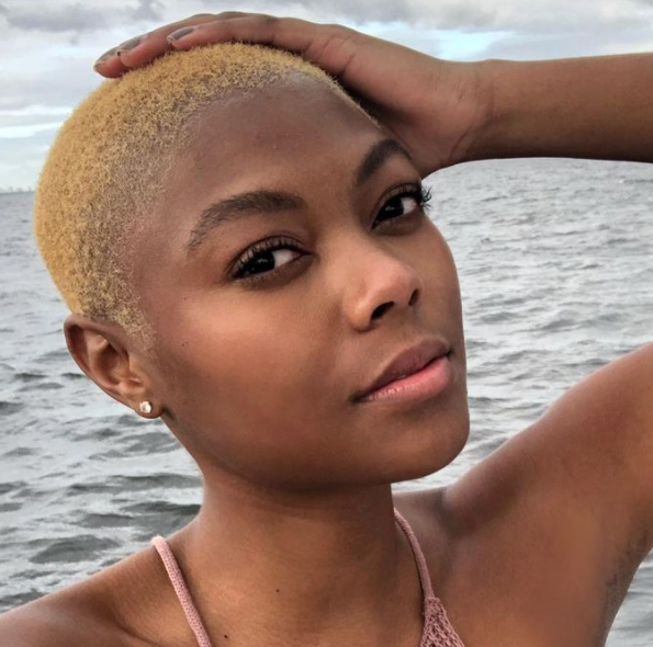 The Bachelor S Chelsea Vaughn Spilled Her Shaved Head Hair Secrets The Bachelor S Chelsea Vaughn Spilled Her Shaved Head Hair Secrets