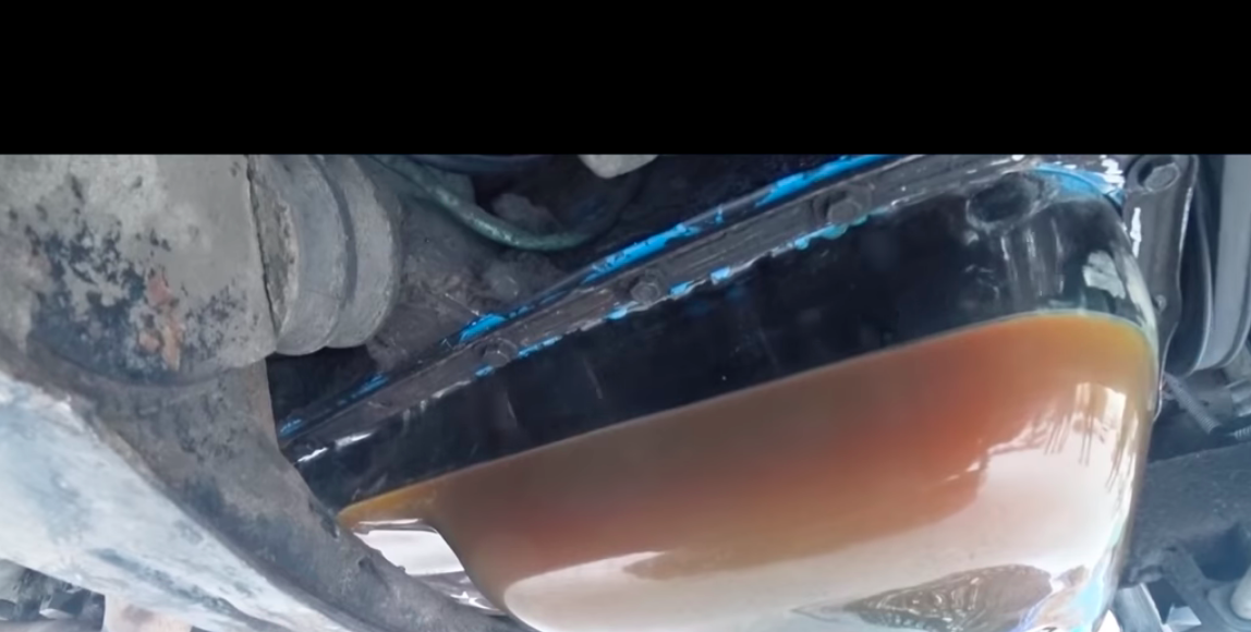 What Oil Looks Like inside an Engine at Minus 30 Degrees Celsius