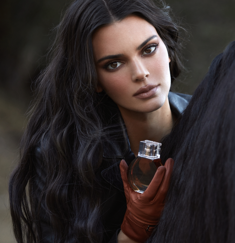 Kendall Jenner and Kim Kardashian Launches First KKW Fragrance ...