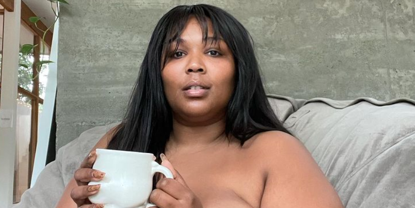 Lizzo Feels Most Beautiful When She’s Naked