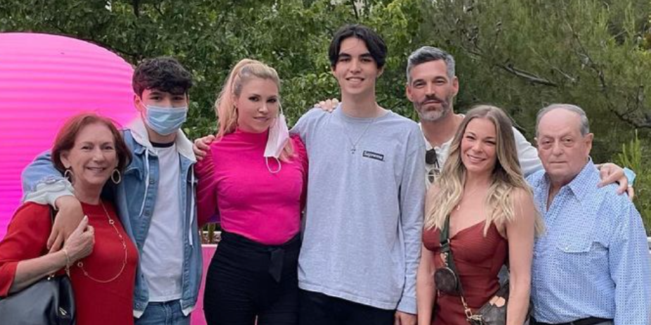 Fans Call Out LeAnn Rimes and Brandi Glanville on Instagram After Seeing New Family Photo 10 screen shot 2021 06 04 at 3 17 28 pm