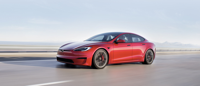 Tesla Adds 10 000 To Model S Plaid Right Before Deliveries Start