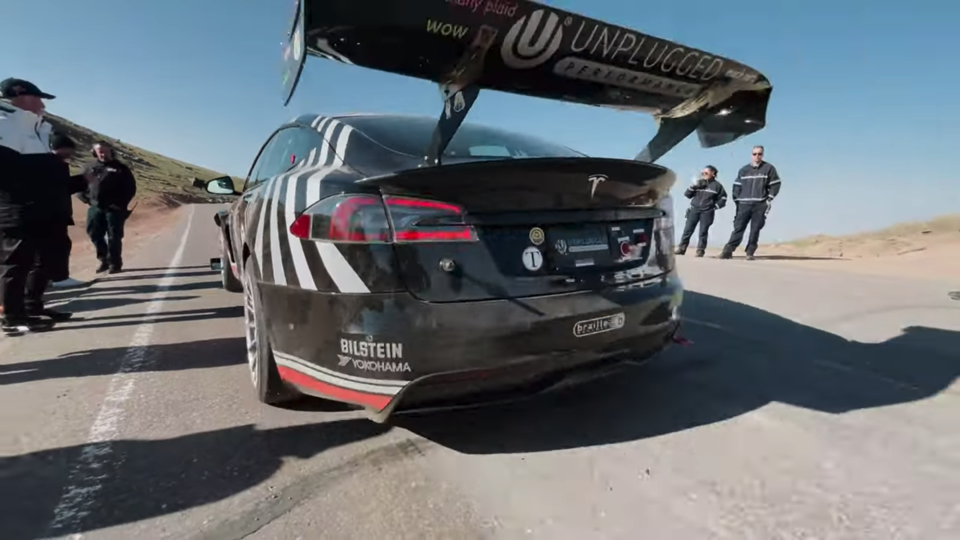Download Watch A Modded Tesla Model S Plaid Fly Up Pikes Peak