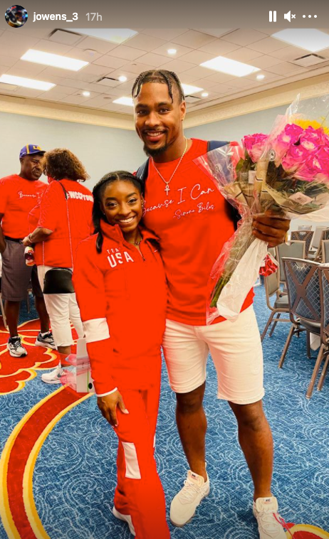 simone biles and jonathan owens