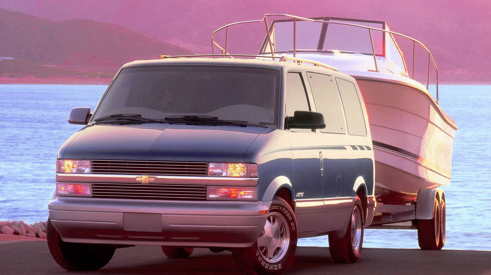 Астро машина. Chevrolet Astro 1995. Chevrolet Astro 1999. Chevrolet Astro 1997. Chevrolet Astro van 2005.