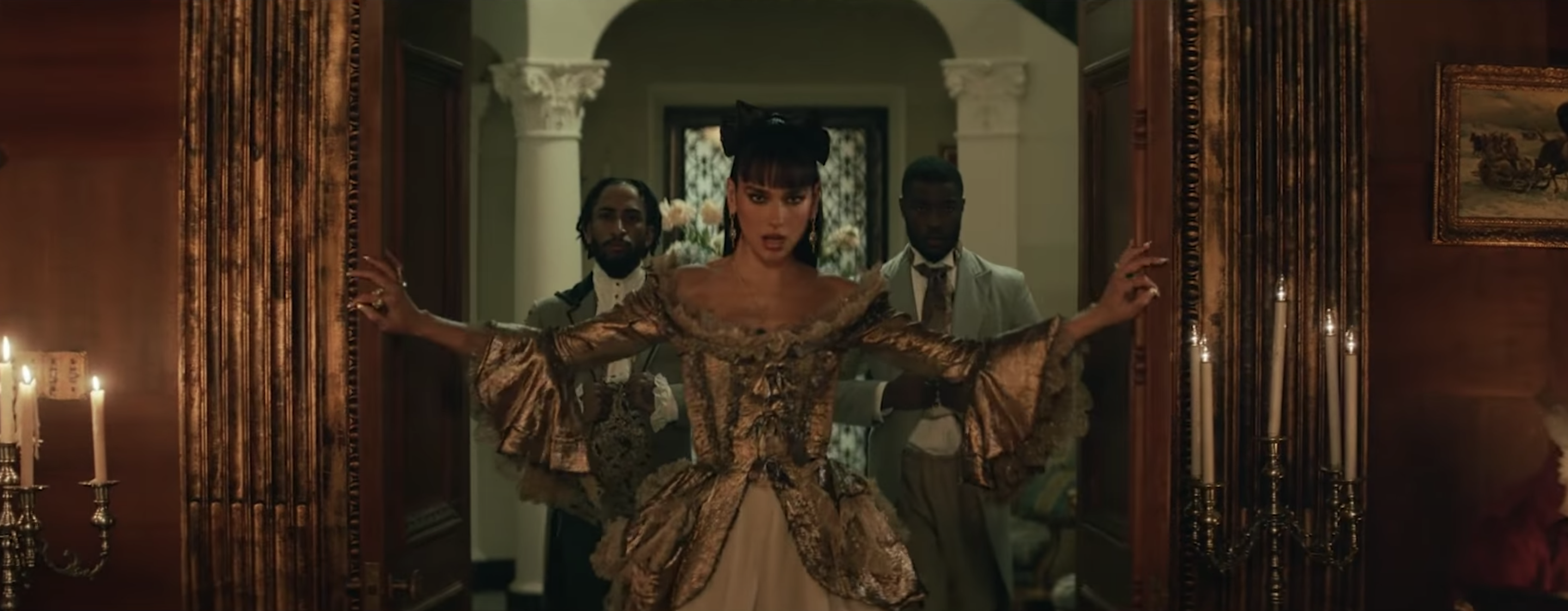 Watch Dua Lipa In Pop Smoke S Victorian Inspired Demeanor Video