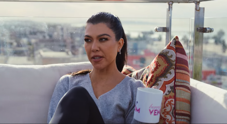 Kourtney Kardashian Makes A Cameo In Addison Rae S Movie He S All That