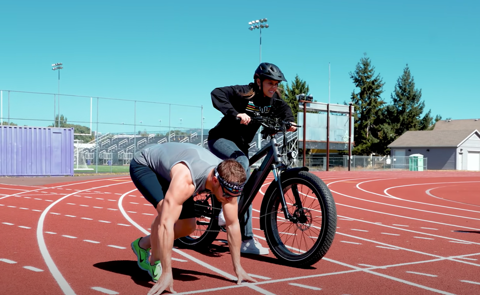 Watch an Olympic Runner Race an Electric Bike on Foot thumbnail