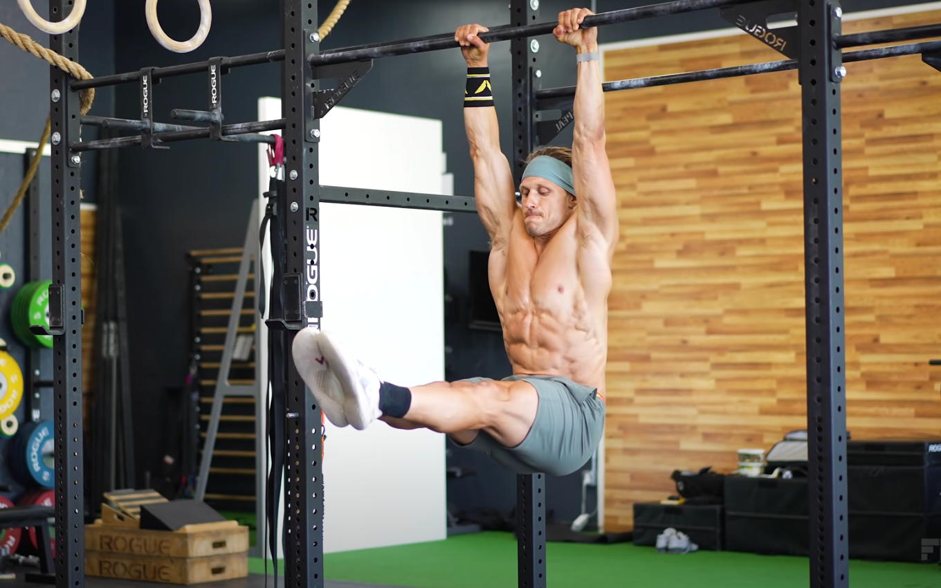 These Ab Moves Build a Six-Pack — And Are Functional Too!