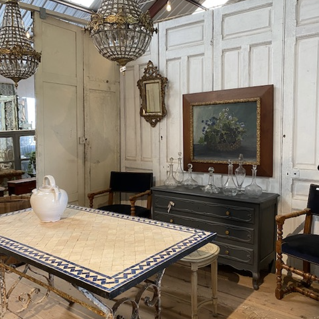 5 Top Antiques Dealers From Round, Round Top Antiques And Design Center Inc