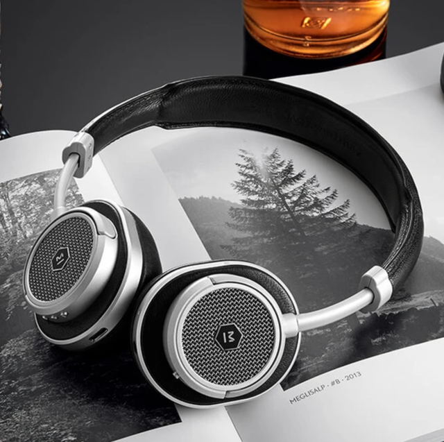 Master & Dynamic Black Friday master dynamic black friday