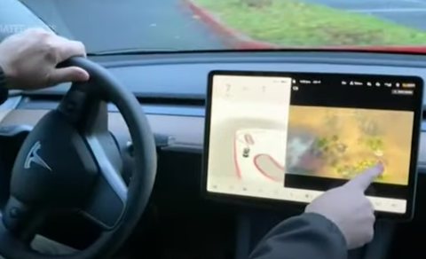 Tesla video games on touchscreen tesla video games on touchscreen