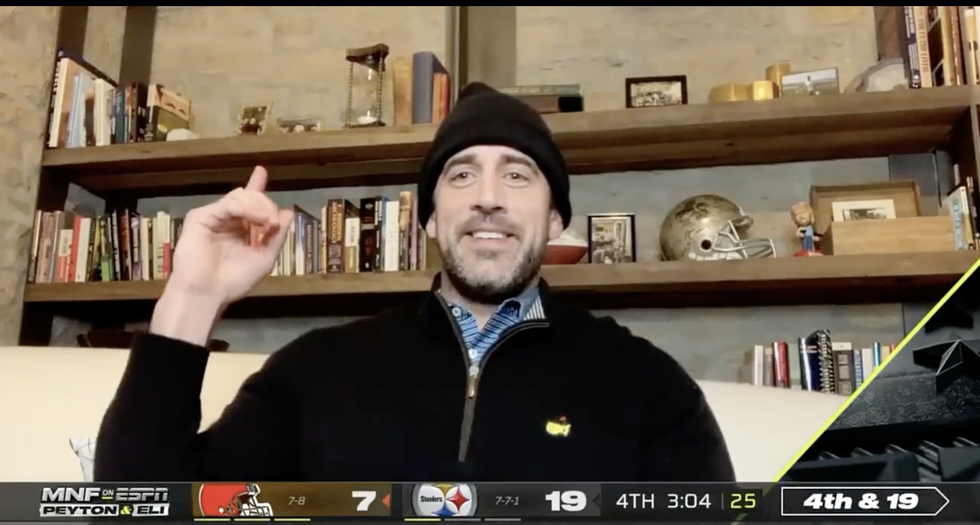 Of Course Aaron Rodgers Loves thumbnail