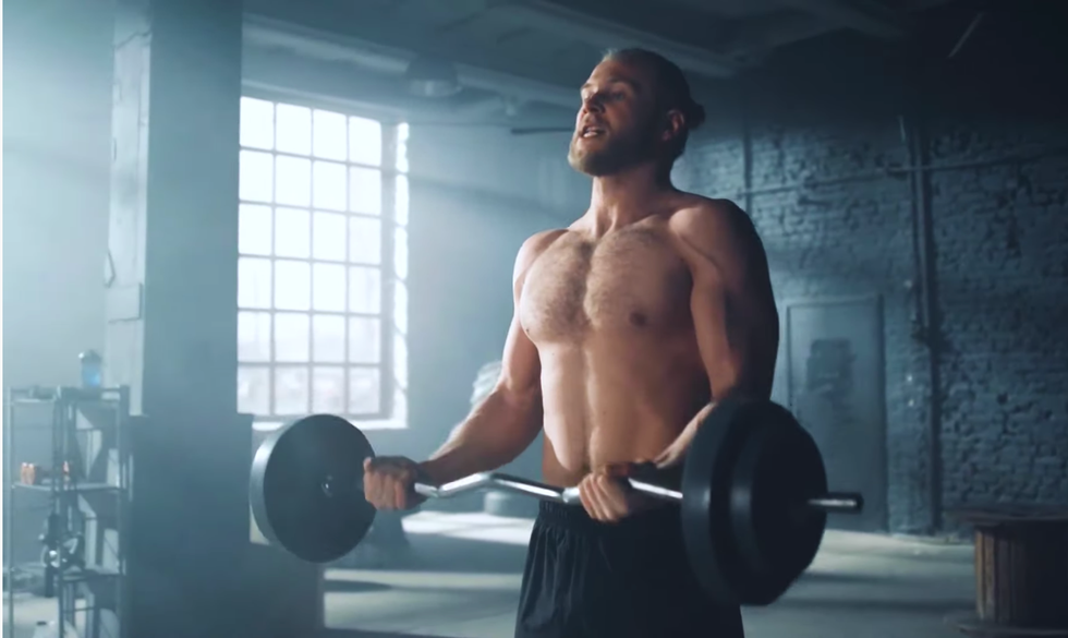 A Celebrity Trainer Shared His 30-Day Plan to Get In Shape thumbnail