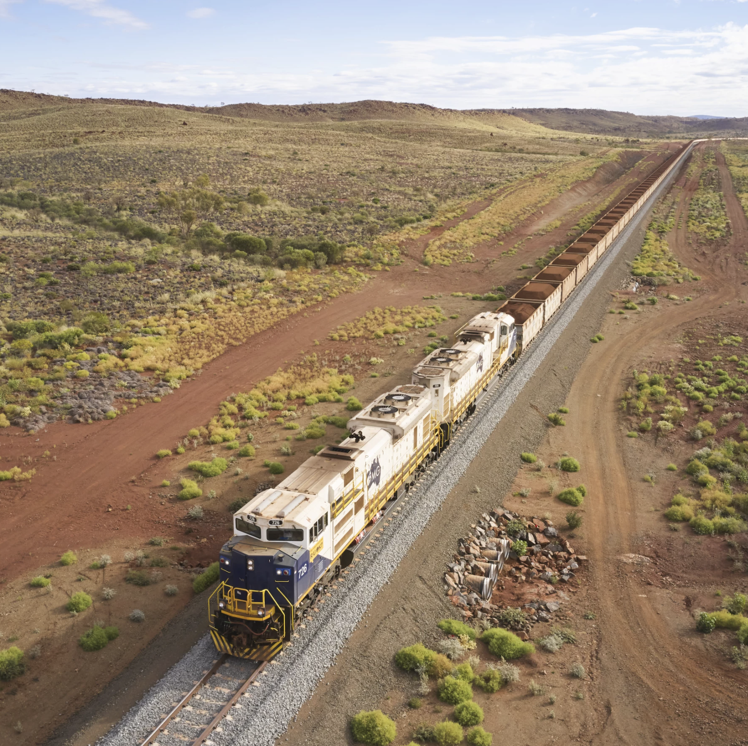 This 34,000-Ton 'Infinity Train' Will Recharge Itself ... With Gravity