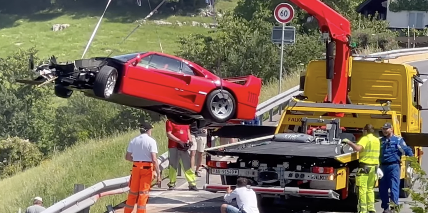 Ferrari F40 Crashes Into Barrier During Swiss Hill Climb Event, Destroys Front End