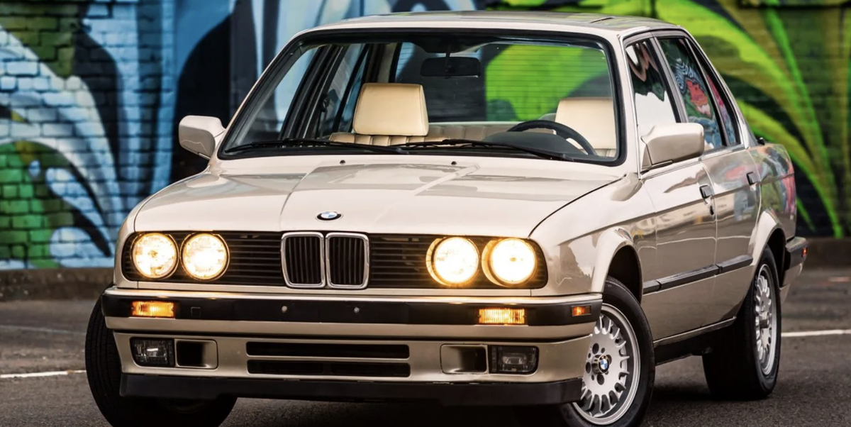 1990 BMW 325i Sedan Is Today’s Bring a Trailer Auction Pick