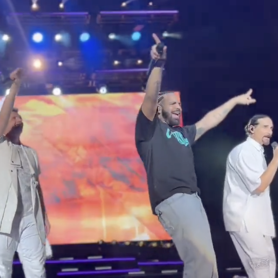 Hi, Drake Joined the Backstreet Boys on Stage and Sang 