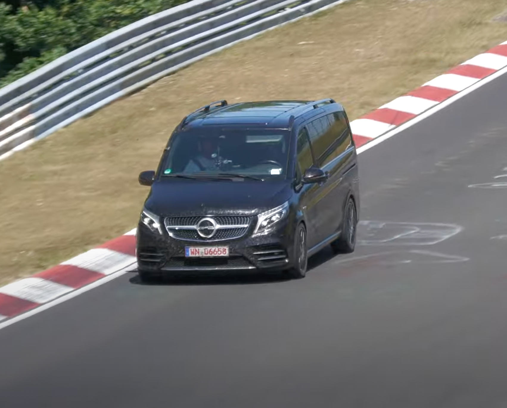 This Mercedes V-Class Van Is a 585-HP V-8-Powered AMG GT R Underneath