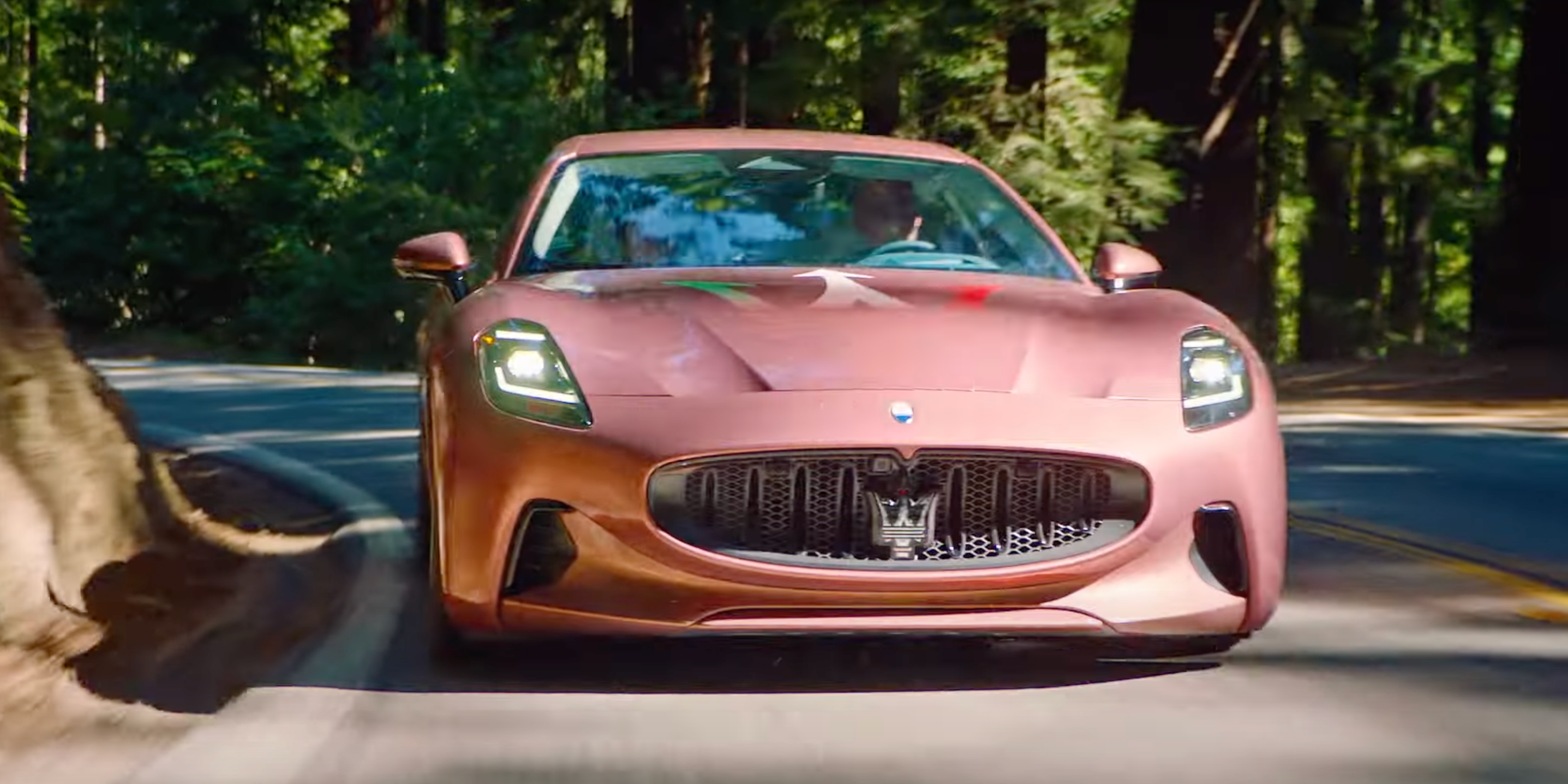 Here's Your First Look at the 1200-HP All-Electric Maserati GranTurismo Folgore