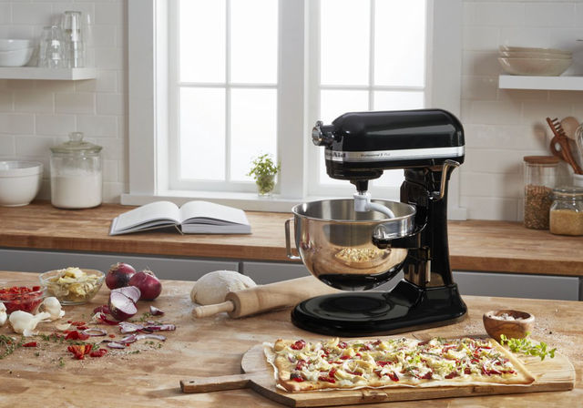 kitchenaid stand mixer