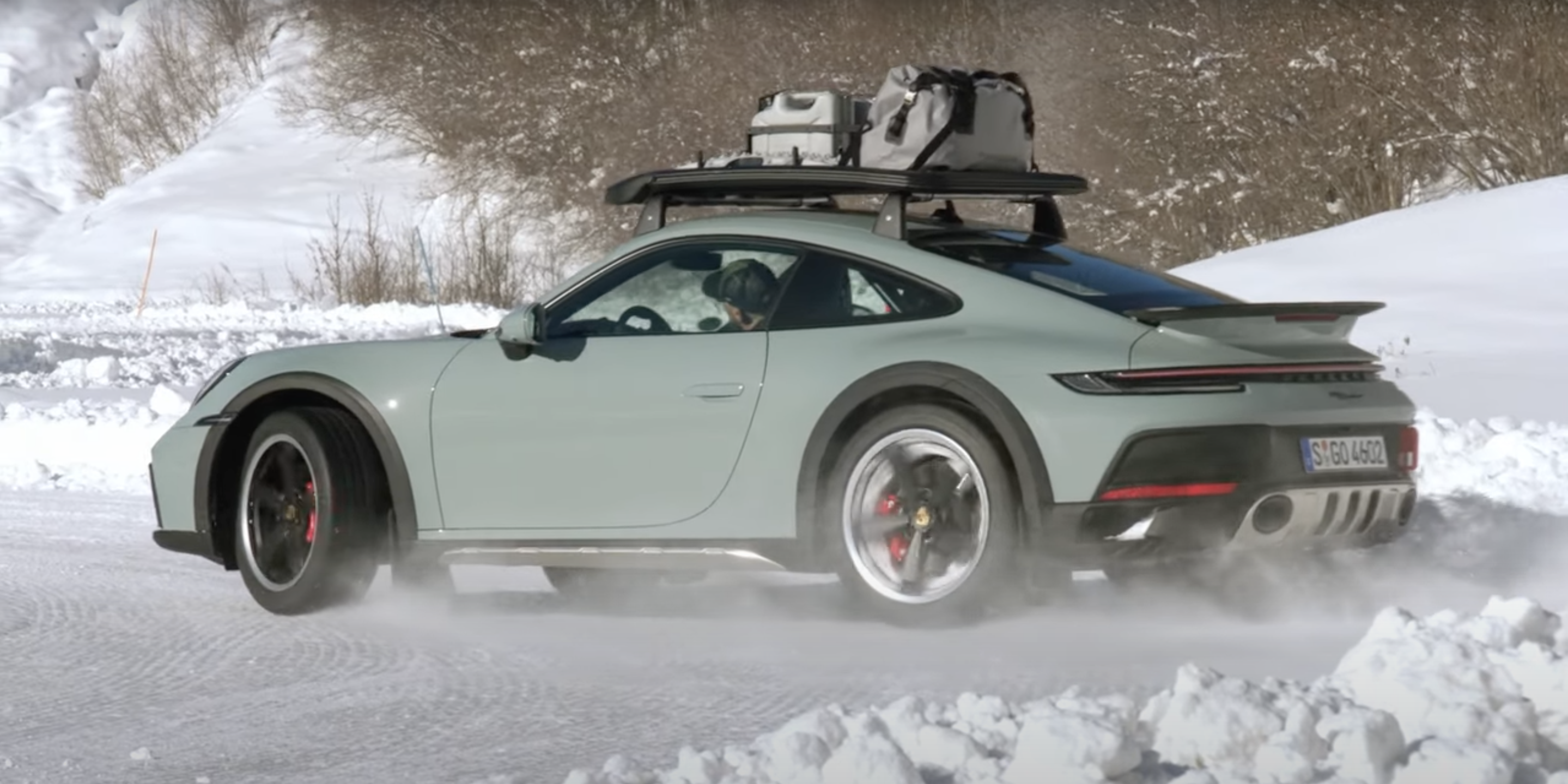 Watch a Porsche 911 Dakar Dance in the Snow