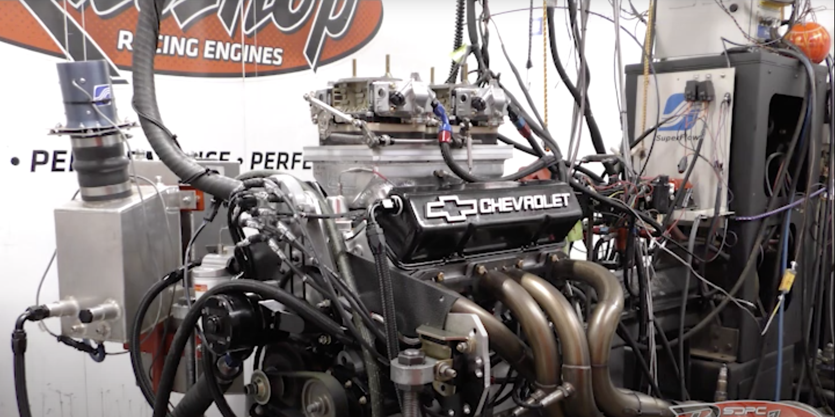 Listen as This Small-Block Chevy Turns 10,000 RPM