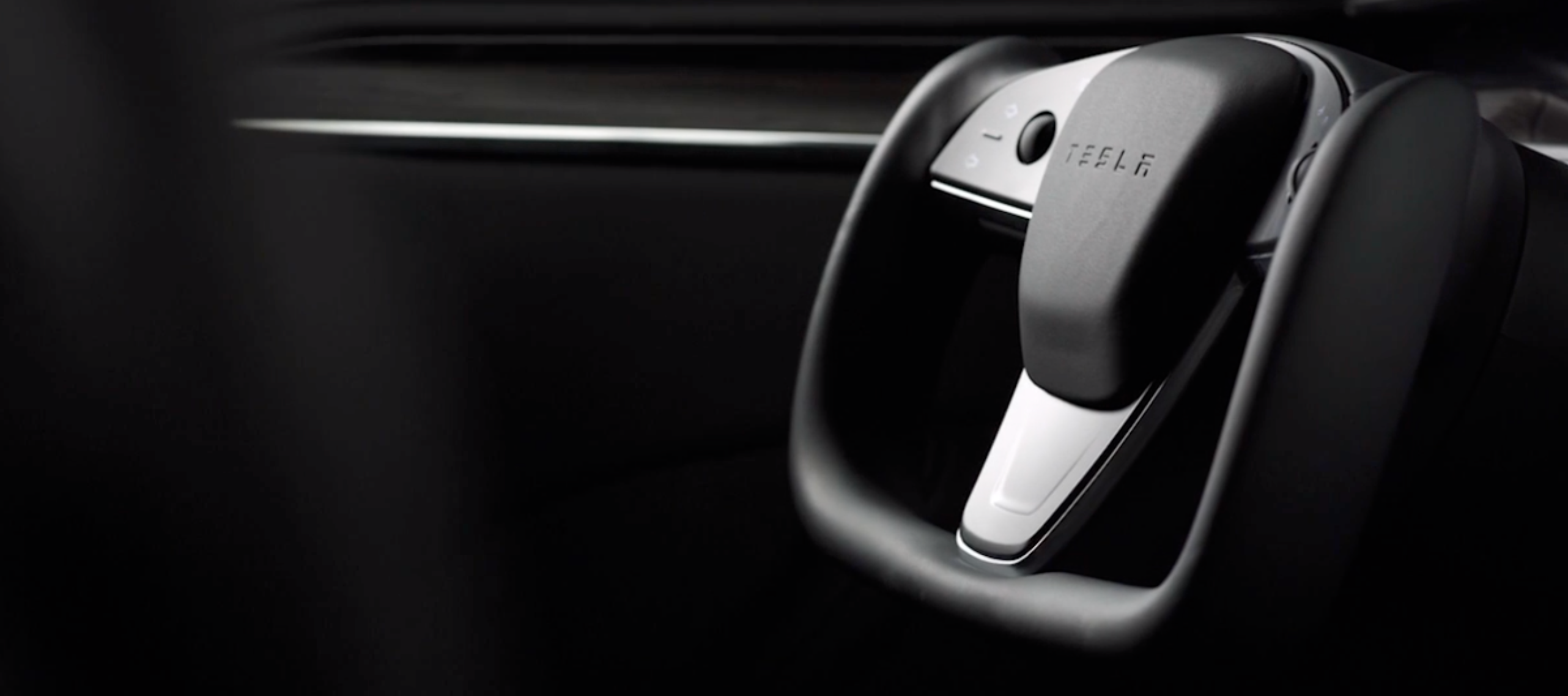 Tesla's Ridiculous Steering Yoke Is Now a $250 Option